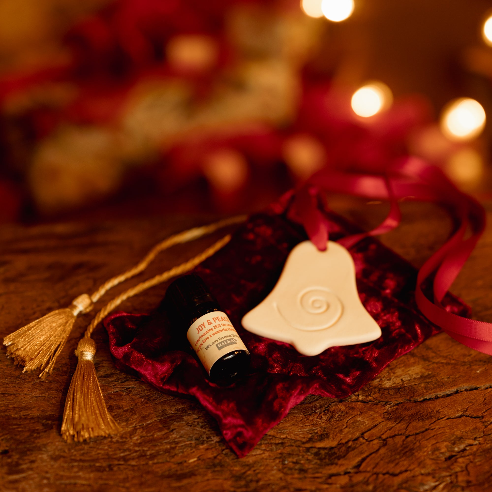 Joy & Peace Christmas Essential Oil with Artisan Fibonacci Bell Diffuser
